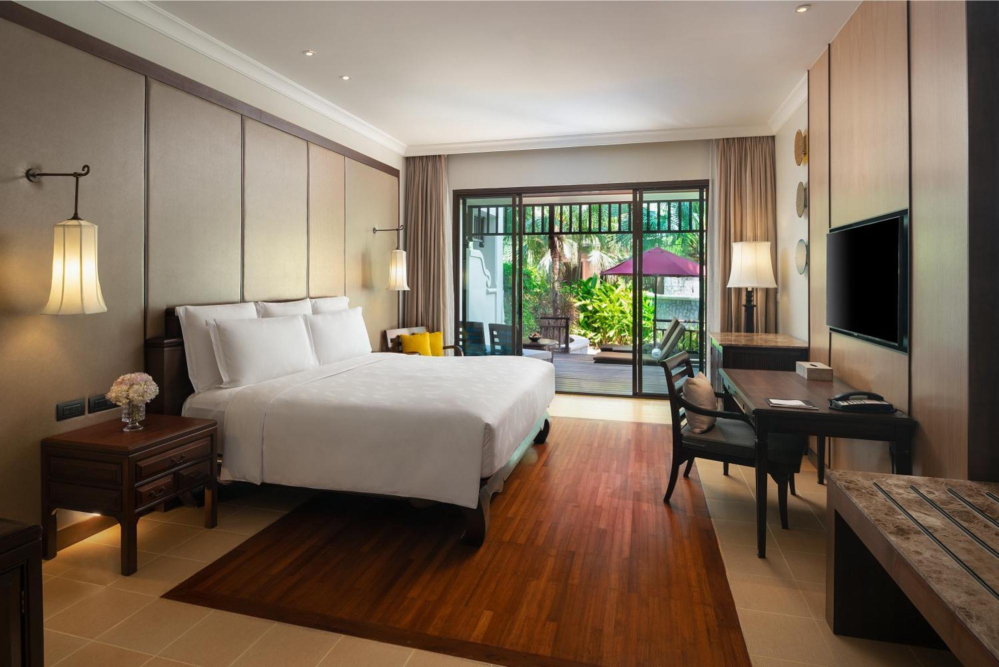 Premium King Room Garden View Terrace Access